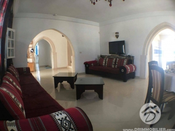 L 145 -                            Sale
                           Villa avec piscine Djerba